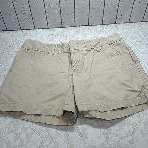 Tommy Hilfiger khaki shorts Sz 6